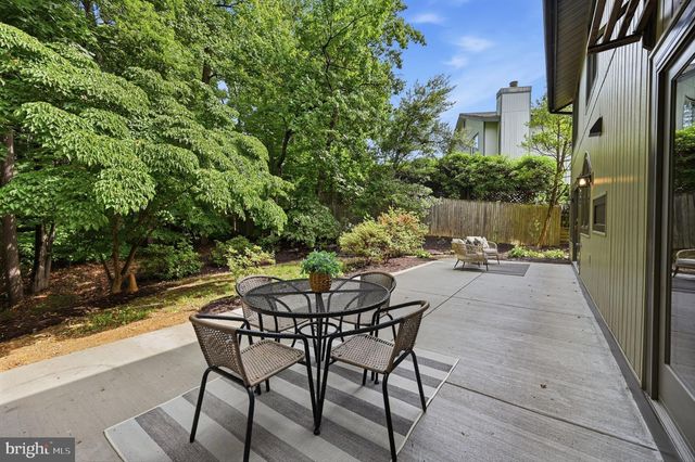 7612 CHANCELLOR WAY, Springfield, VA 22153