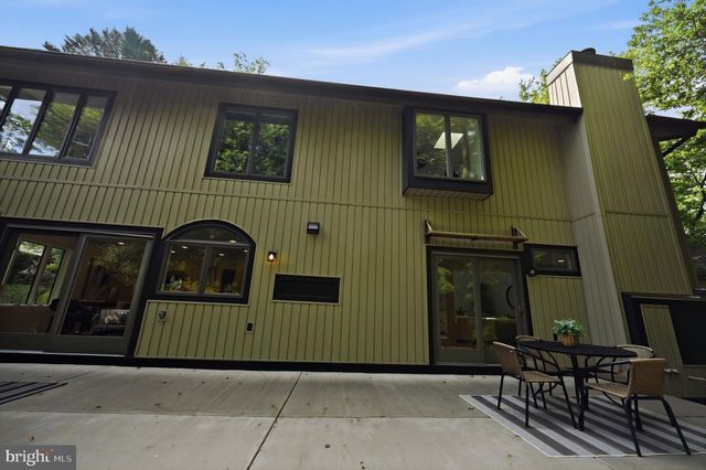 7612 CHANCELLOR WAY, Springfield, VA 22153