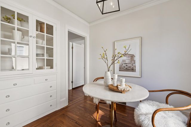 1111 Winsor Ave, Piedmont, CA 94610