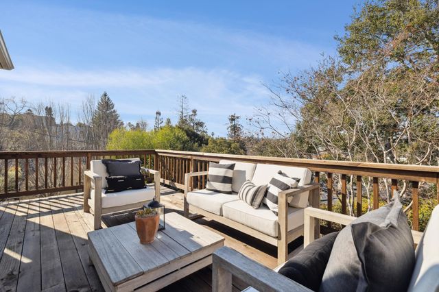 1111 Winsor Ave, Piedmont, CA 94610