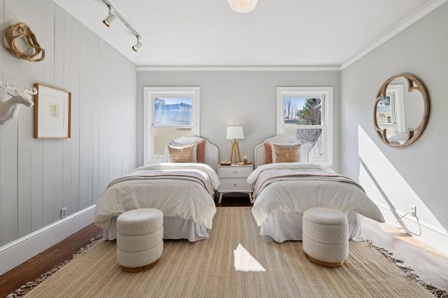 1111 Winsor Ave, Piedmont, CA 94610