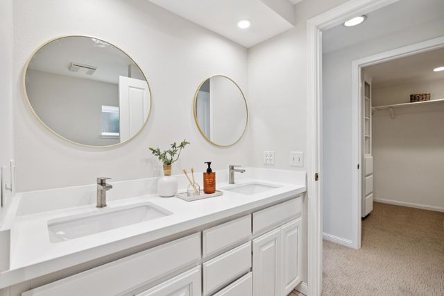 1111 Winsor Ave, Piedmont, CA 94610