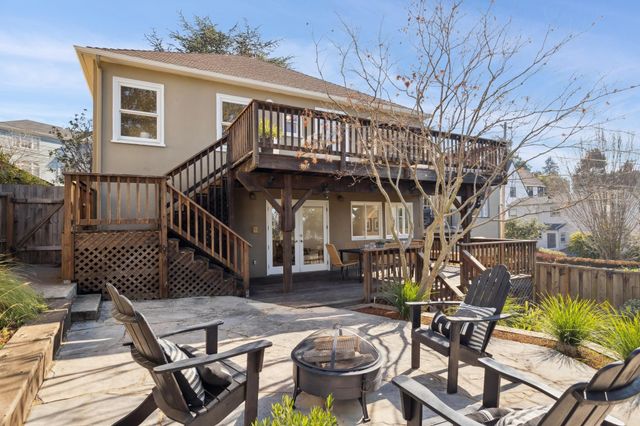 1111 Winsor Ave, Piedmont, CA 94610