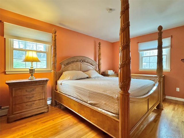 515 Toleman Road, Rock Tavern, NY 12575