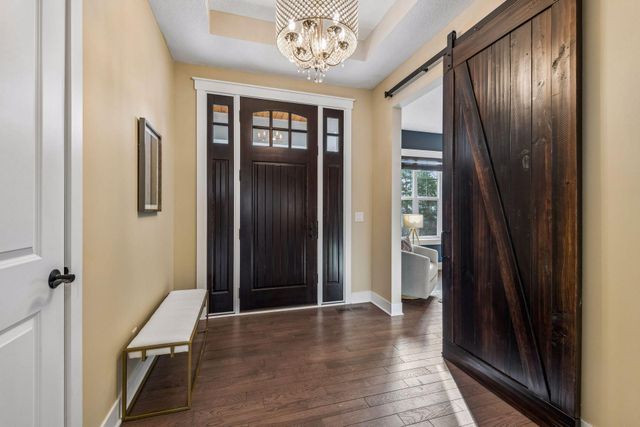 6284 Montee Drive, Eden Prairie, MN 55344