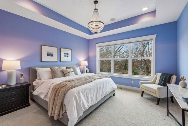 6284 Montee Drive, Eden Prairie, MN 55344