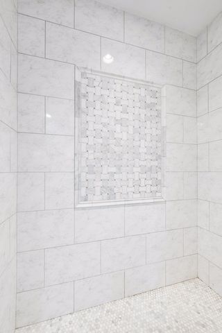 6284 Montee Drive, Eden Prairie, MN 55344