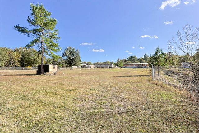 320 County Road 48761, Dayton, TX 77535