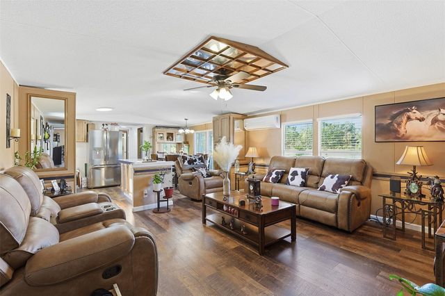 320 County Road 48761, Dayton, TX 77535