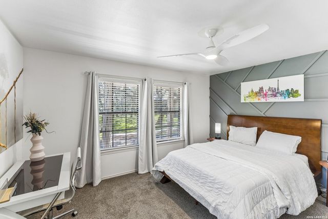28160 WINDWOOD DR E, Boerne, TX 78006