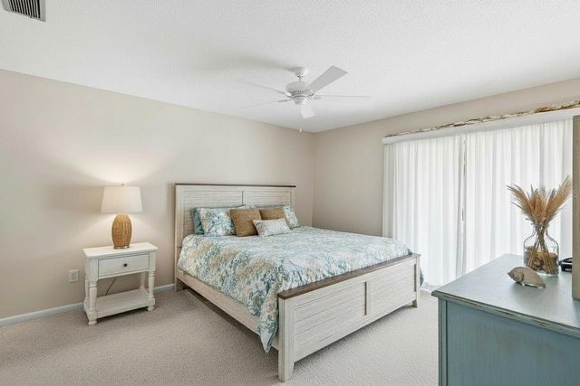 665 BROADMOOR CIRCLE, Winter Haven, FL 33884