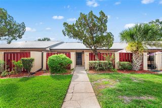 665 BROADMOOR CIRCLE, Winter Haven, FL 33884