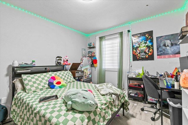 135 Candice Court, Medford, OR 97504