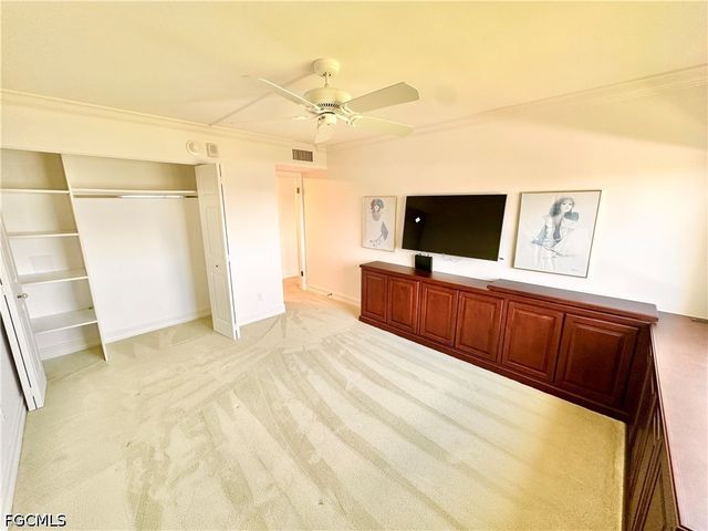 3420 Gulf Shore BLVD N 43, Naples, FL 34103