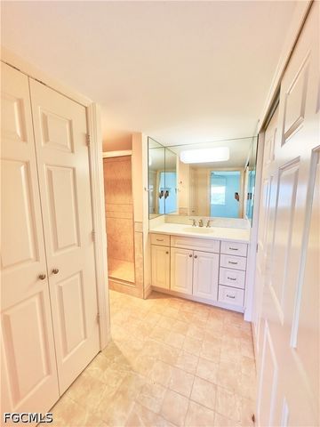 3420 Gulf Shore BLVD N 43, Naples, FL 34103