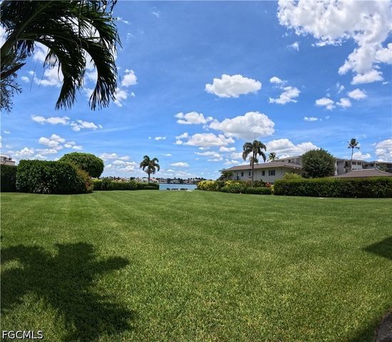 3420 Gulf Shore BLVD N 43, Naples, FL 34103