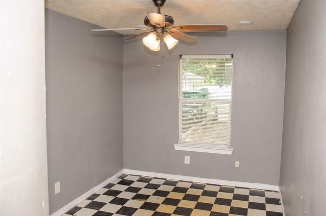 306 Willowick Street, Tomball, TX 77375