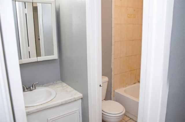 306 Willowick Street, Tomball, TX 77375