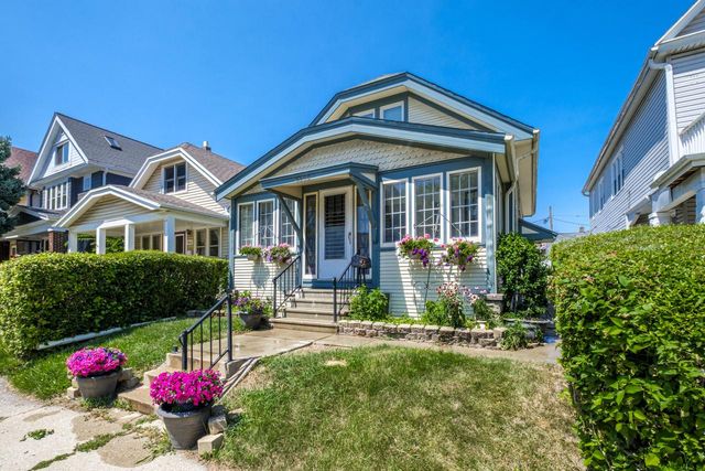 6508 W Mitchell STREET, West Allis, WI 53214