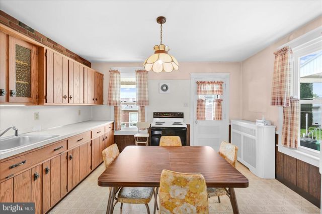 1340 FERN AVE, Reading, PA 19607