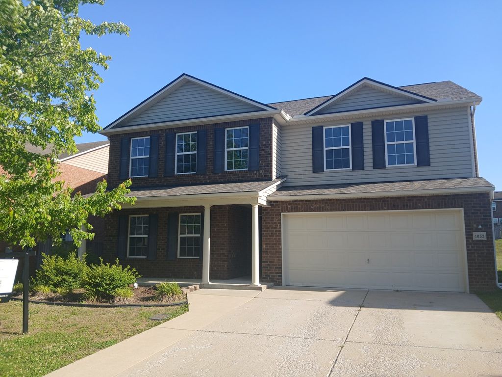 1053 Gannett Rd, Hendersonville, TN 37075