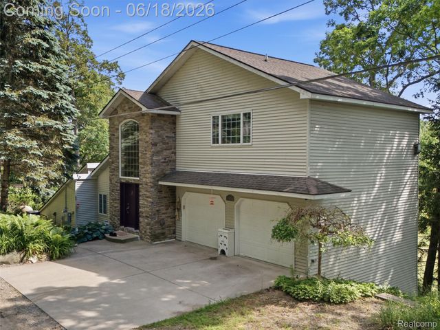 14478 Bouchner Drive, Argentine Township, MI 48451