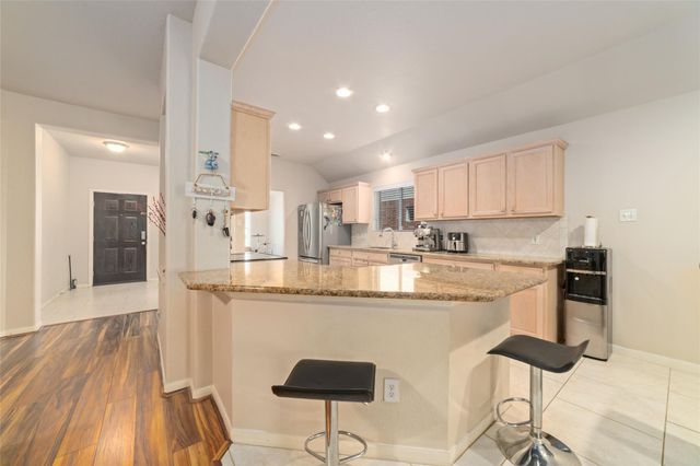 14235 Hidden Meadow Dr Drive, Sugar Land, TX 77498