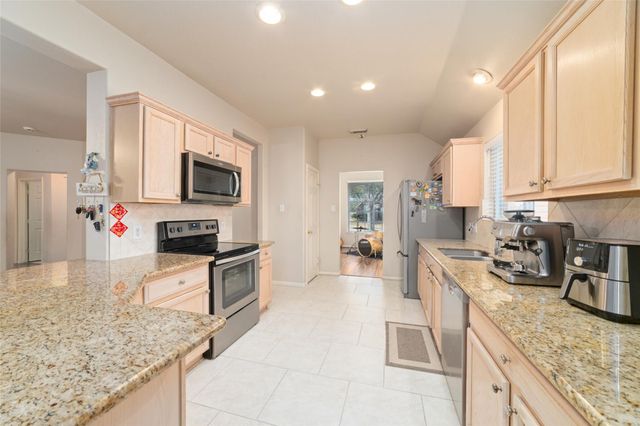 14235 Hidden Meadow Dr Drive, Sugar Land, TX 77498