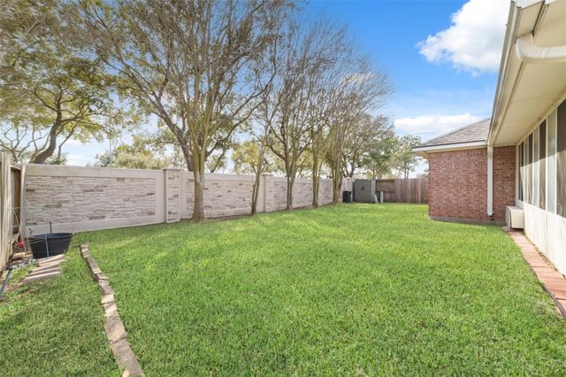 14235 Hidden Meadow Dr Drive, Sugar Land, TX 77498