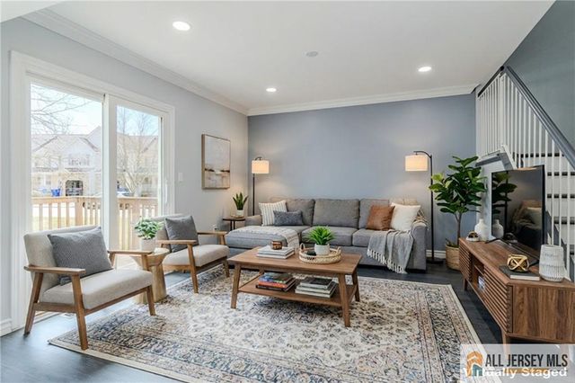 203 Concord Place, North Brunswick, NJ 08902