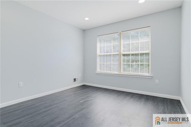 203 Concord Place, North Brunswick, NJ 08902