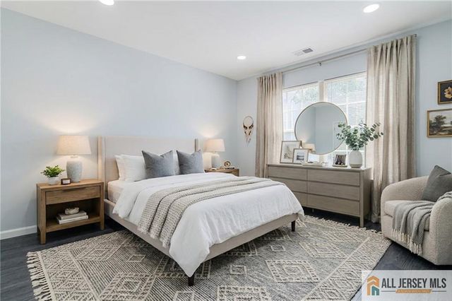 203 Concord Place, North Brunswick, NJ 08902