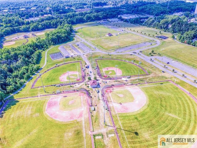 203 Concord Place, North Brunswick, NJ 08902