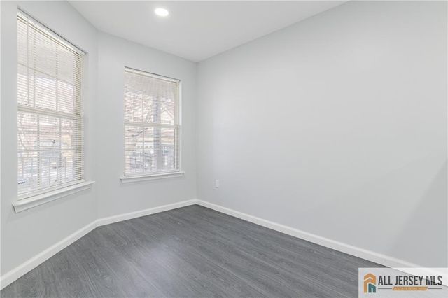 203 Concord Place, North Brunswick, NJ 08902