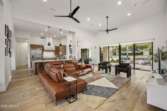 11222 N 73RD Street, Scottsdale, AZ 85260