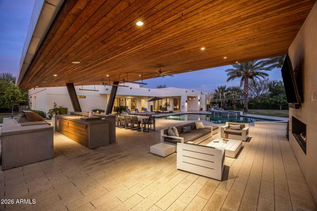 11222 N 73RD Street, Scottsdale, AZ 85260