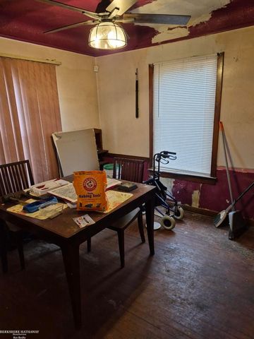 17667 Patton Street, Detroit, MI 48219