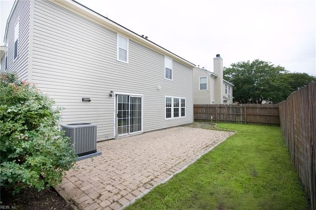 157 Stoney Ridge AVE, Suffolk, VA 23435