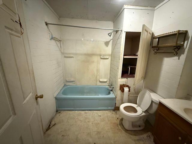 7212 Wood Haven RD, Roanoke, VA 24019