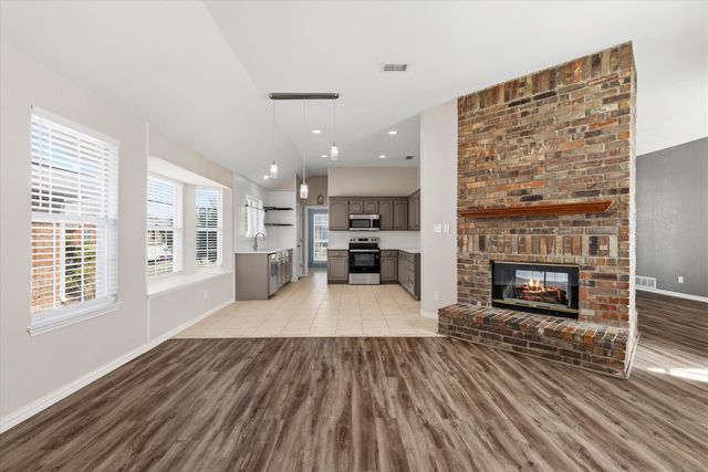 7153 Fox Drive, The Colony, TX 75056