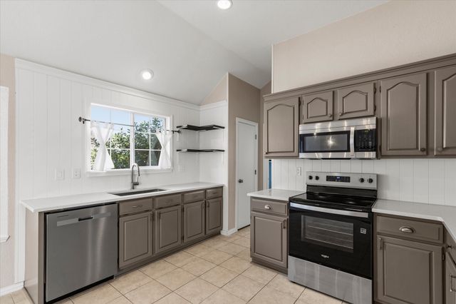 7153 Fox Drive, The Colony, TX 75056