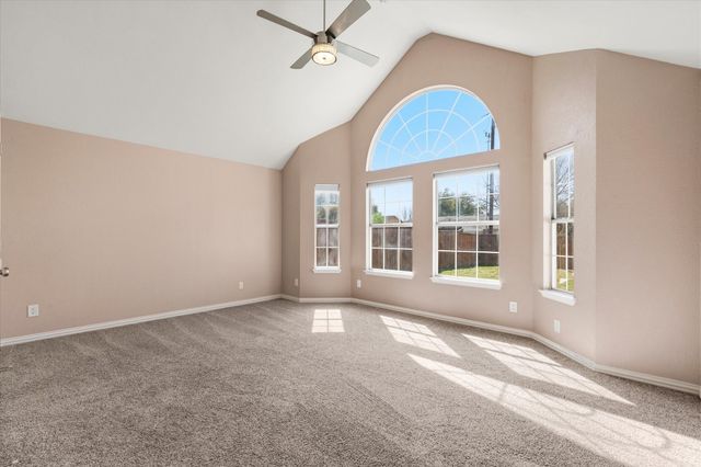 7153 Fox Drive, The Colony, TX 75056