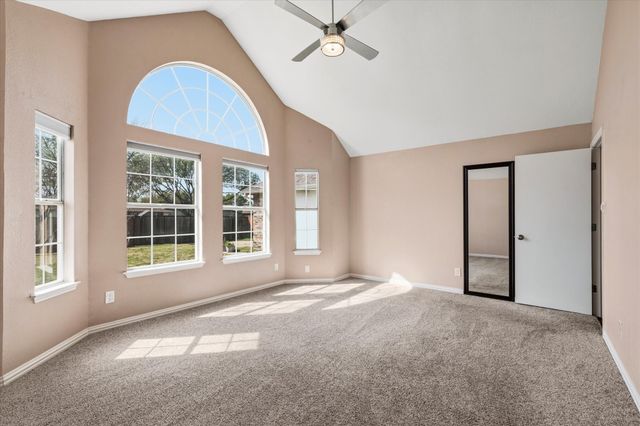 7153 Fox Drive, The Colony, TX 75056