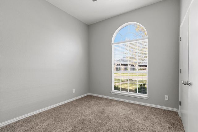 7153 Fox Drive, The Colony, TX 75056