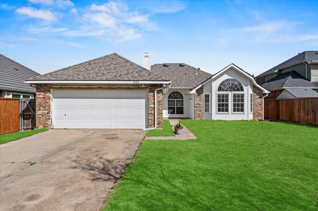 7153 Fox Drive, The Colony, TX 75056