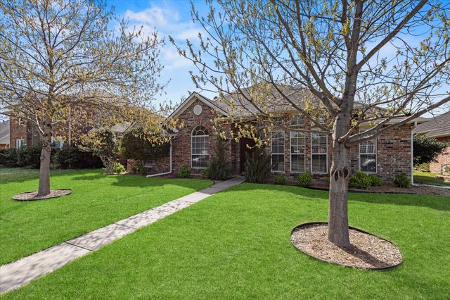 7153 Fox Drive, The Colony, TX 75056