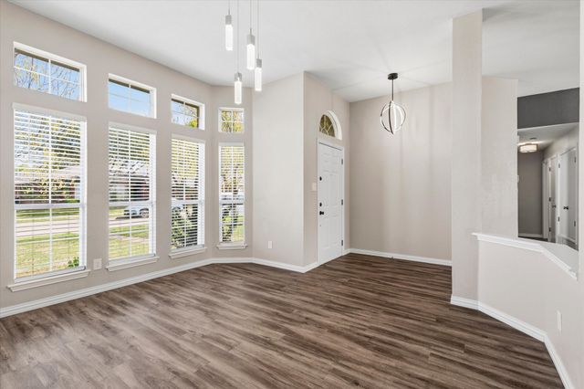 7153 Fox Drive, The Colony, TX 75056