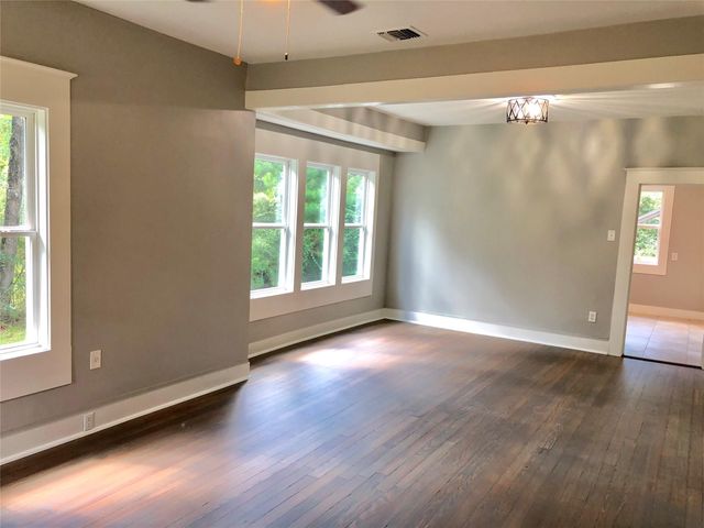 15830 Lowell, Montgomery, TX 77316