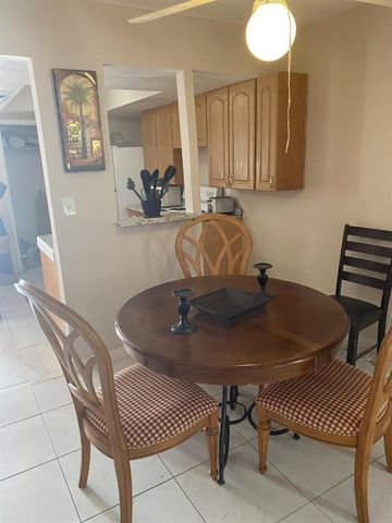 1110 S 29th Avenue, Hollywood, FL 33020