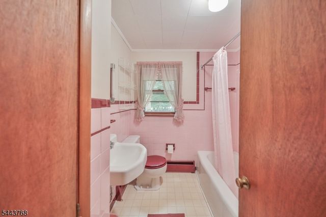 86 Ridgewood Ave, Ewing Twp., NJ 08618